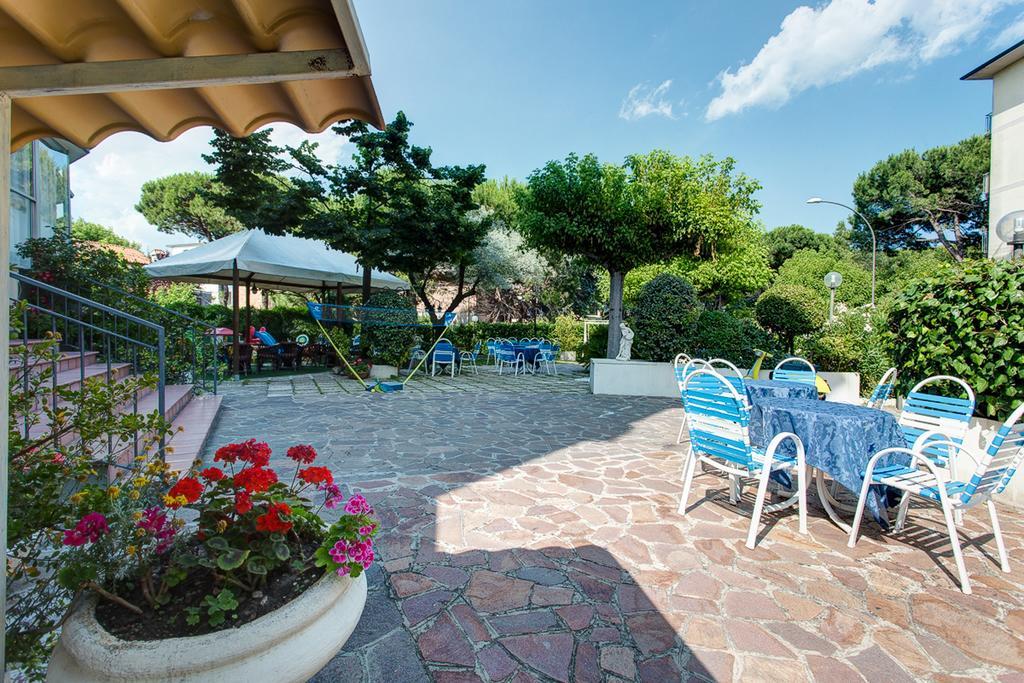 Hotel Real Cervia Exterior photo